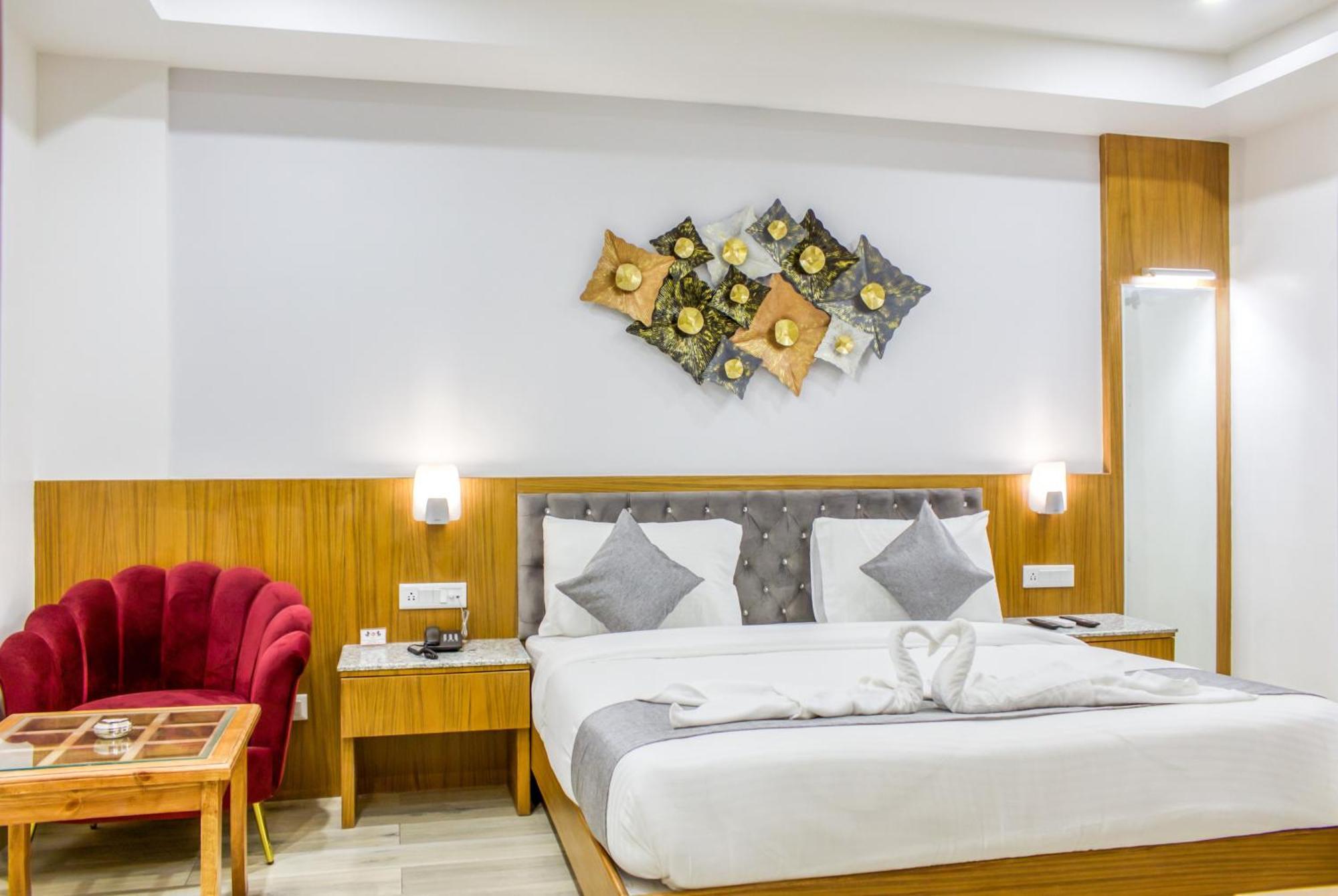 Zip By Spree Hotels Grand Legacy Prime Dehradun Exterior photo